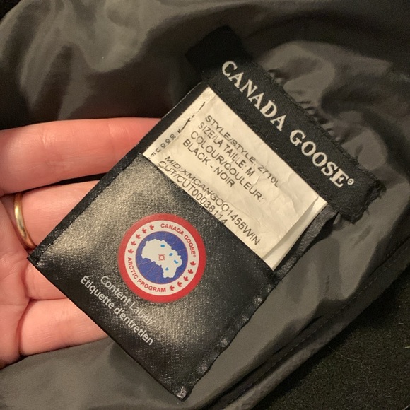 COPY - Canada goose light puffer - Picture 5 of 8